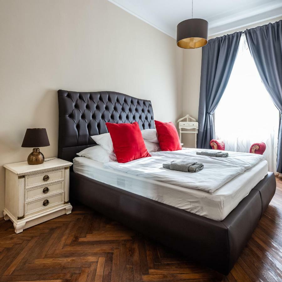 Center,The Rumbach Suite Budapest Eksteriør bilde